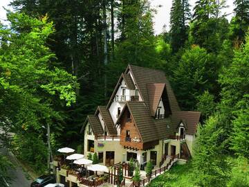 Фотографии Гостевой дом Pensiunea Casa Teo г. Синая (Румыния) №1 Фото Гостевой дом Pensiunea Casa Teo г. Синая 1