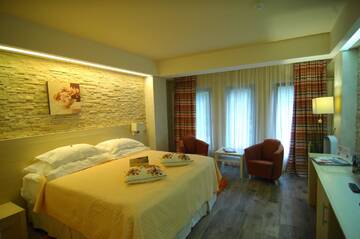 Фотографии Отель Ioana Hotel г. Синая (Румыния) №3 Фото Отель Ioana Hotel г. Синая 3