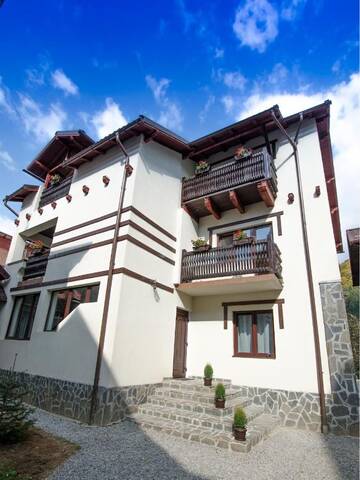 Фото Проживание в семье Chez Marcel Sinaia г. Синая 1