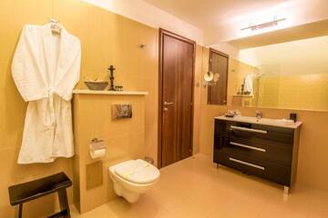 Фото номера Представительский люкс Отель Hotel Boutique Belvedere г. Синая 11