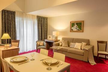 Фото номера Представительский люкс Отель Hotel Boutique Belvedere г. Синая 2