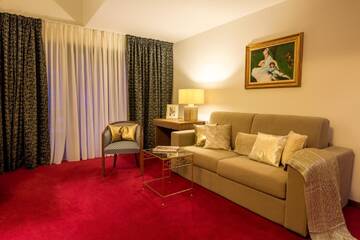 Фото номера Представительский люкс Отель Hotel Boutique Belvedere г. Синая 6