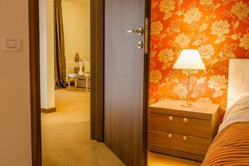 Фото номера Люкс &quot;Комфорт&quot;, доступ в спа-салон Отель Hotel Boutique Belvedere г. Синая 7