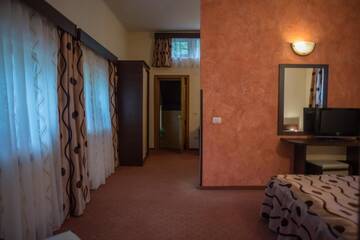 Фото номера Люкс с 1 спальней Гостевой дом Cabana Schiori г. Синая 5