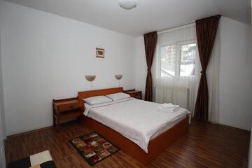 Фото номера Двухместный номер с 1 кроватью Гостевой дом Pension Sinaia - Casa Ta г. Синая 12