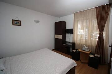 Фото номера Бюджетный двухместный номер с 1 кроватью Гостевой дом Pension Sinaia - Casa Ta г. Синая 4