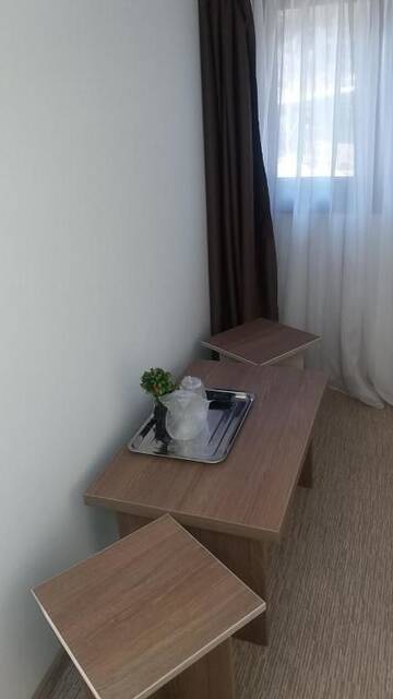 Фото номера Трехместный номер Гостевой дом Pensiunea Argesu ** г. Синая 5