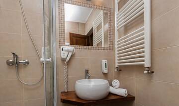 Фото номера Двухместный номер с 1 кроватью и балконом Отель Hotel Riviera г. Синая 10
