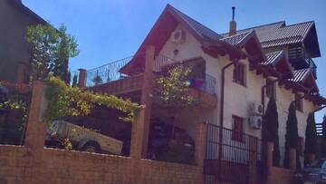 Фото номера Дом с 3 спальнями Дома для отпуска Casa De Vacanta Elena г. Синая 8