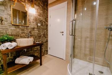 Фото номера Полулюкс с балконом Гостевой дом Casa Natalia Boutique Villa г. Синая 10