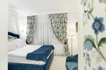 Фото номера Стандартный двухместный номер с 1 кроватью Отель Excelsior Boutique Hotel Sinaia г. Синая 5