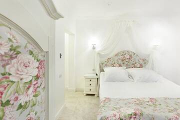 Фото номера Стандартный двухместный номер с 1 кроватью Отель Excelsior Boutique Hotel Sinaia г. Синая 2