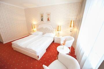 Фото номера Двухместный номер с 1 кроватью Отель Hotel Carpathia г. Синая 4