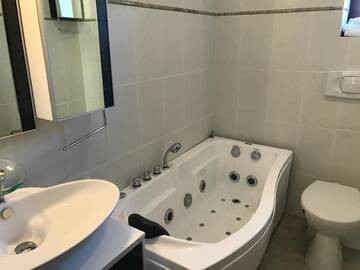 Фото номера Апартаменты Делюкс Апарт-отели Wolfs Haus г. Синая 83