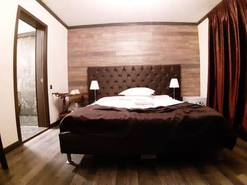 Фото номера Номер Делюкс с кроватью размера «king-size» Гостевой дом Pension Casa Wenge г. Синая 7