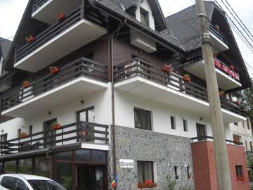 Фото номера Номер-студио Апарт-отели Hotel Silvia Apart Sinaia г. Синая 8