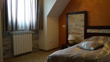 Фото номера Представительские апартаменты Отель Hotel Bucegi г. Синая 10