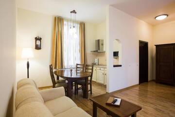 Фото номера Люкс с 1 спальней Отель Hotel Bucegi г. Синая 7