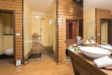 Фото номера Двухуровневый люкс «Санкт-Мориц» Отель Ioana Hotel г. Синая 8