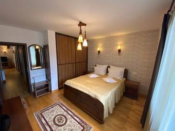 Фото номера Апартаменты с 2 спальнями - первый этаж Гостевой дом Pension Carmen`s Mansion A г. Синая 12