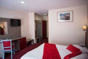 Фото номера Двухместный номер с 1 кроватью Отель Hotel Marea Neagra г. Синая 4